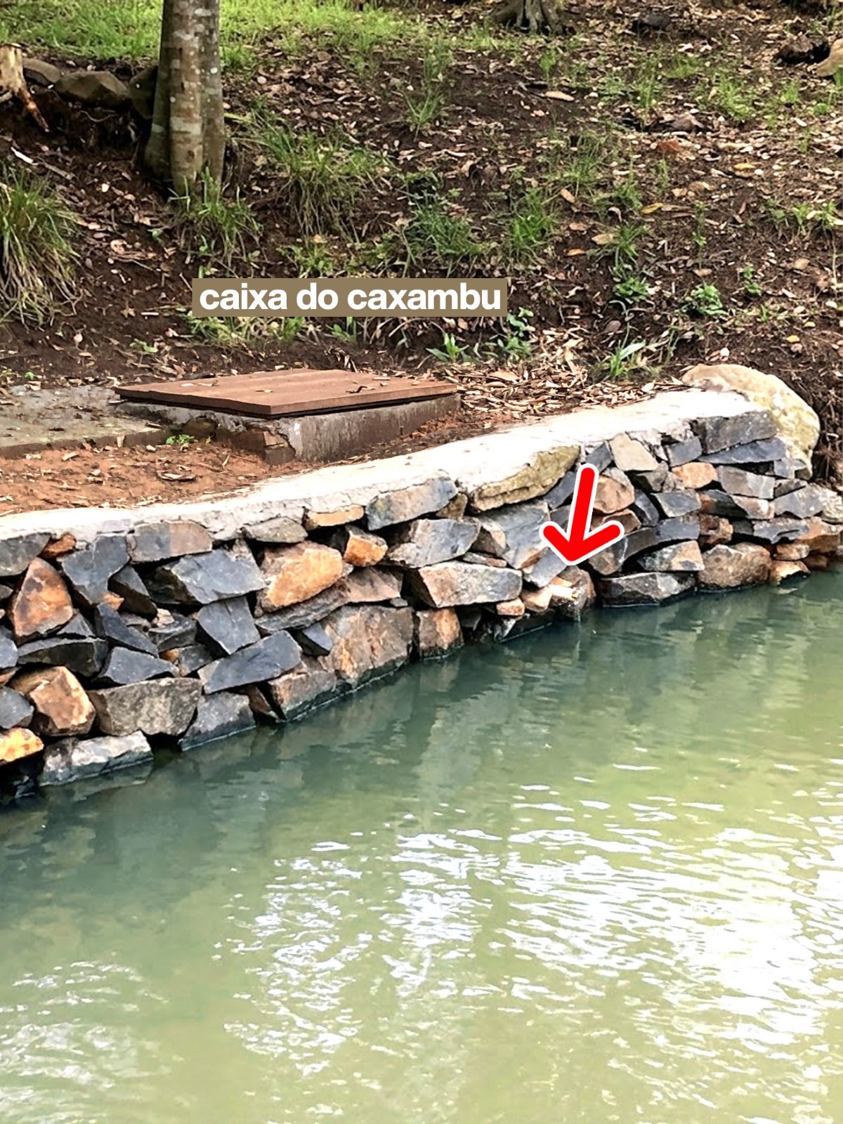 Caixa do caxambu e açude