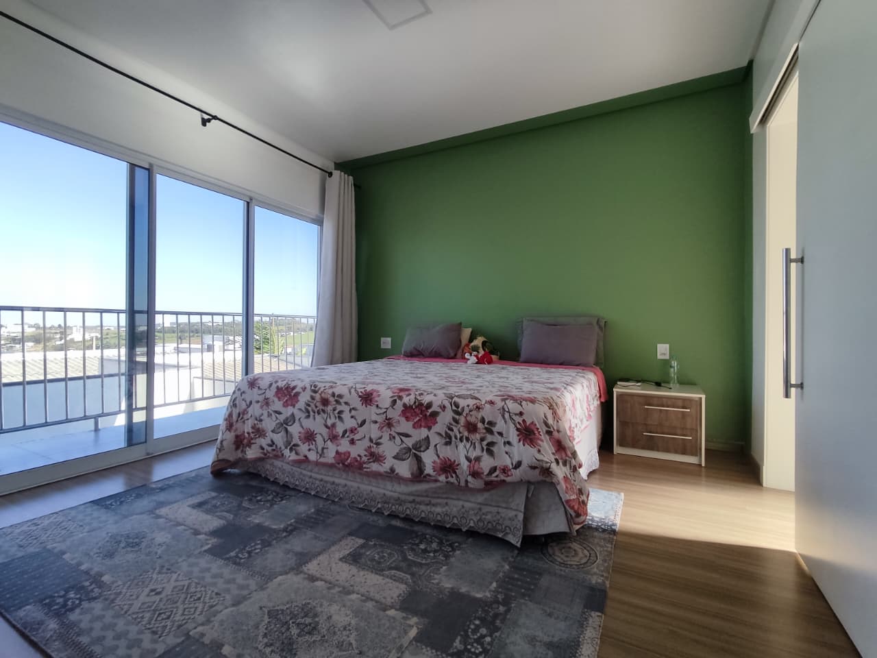 Suíte com vista para a cidade