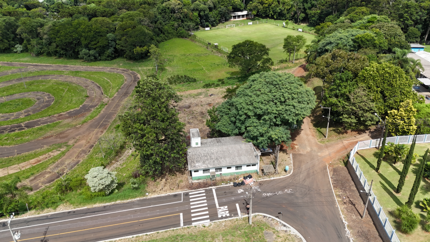 Terreno com vista para o autódromo